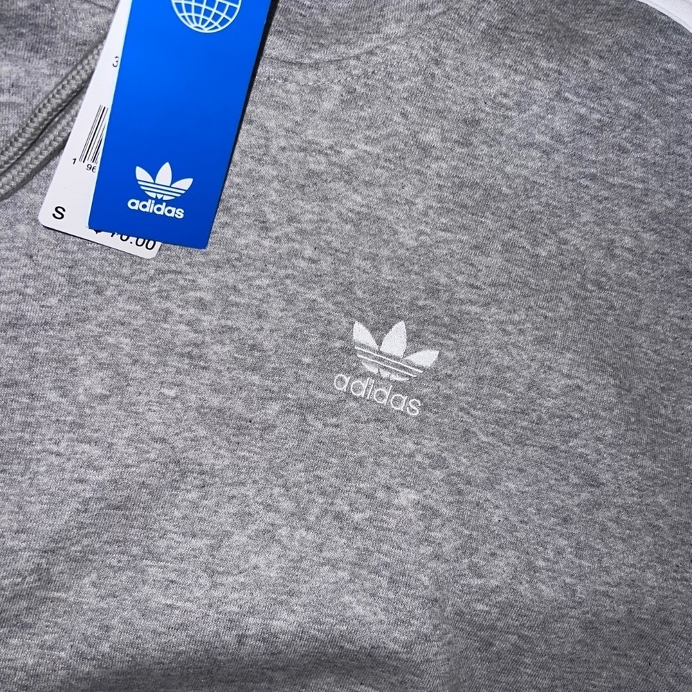 Adidas Hoodie Brand new with Tags - Picture 2 of 4